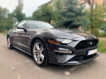 Rent Ford Mustang 2018